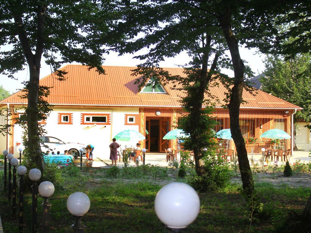 Selena Hotel Qusar Exterior photo