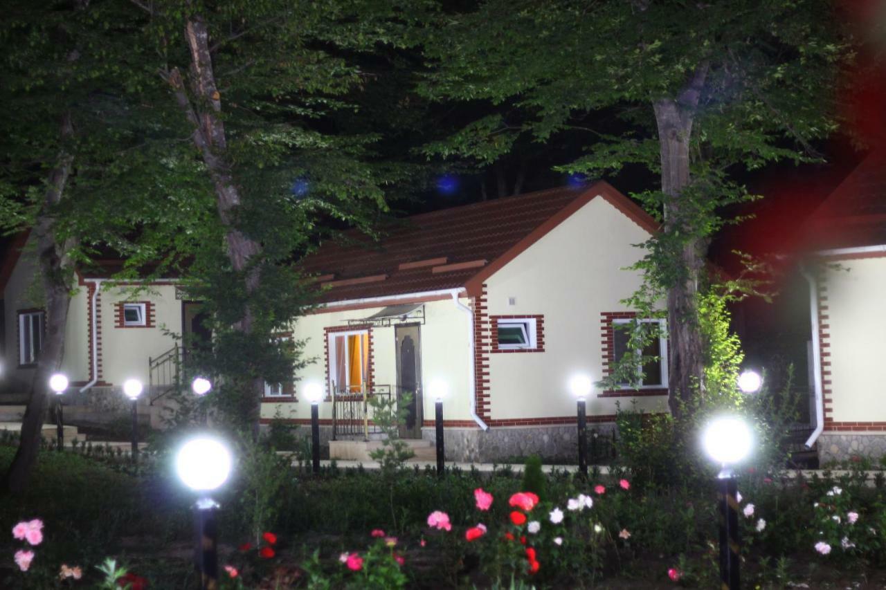 Selena Hotel Qusar Exterior photo